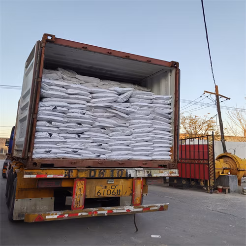 Bon prix hydroxyde de sodium/soude caustique perles ou flocons